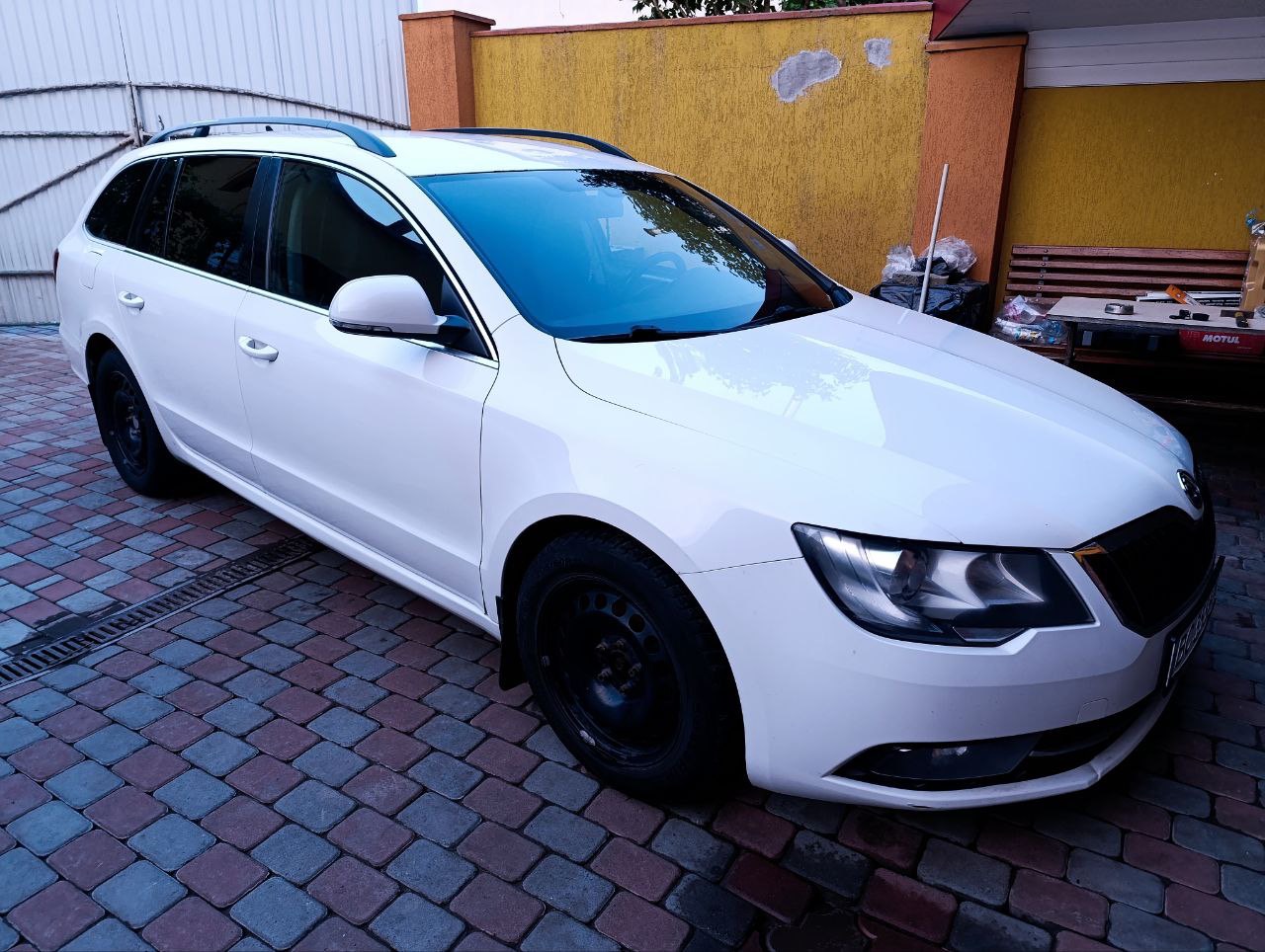 Skoda Superb - фото 5