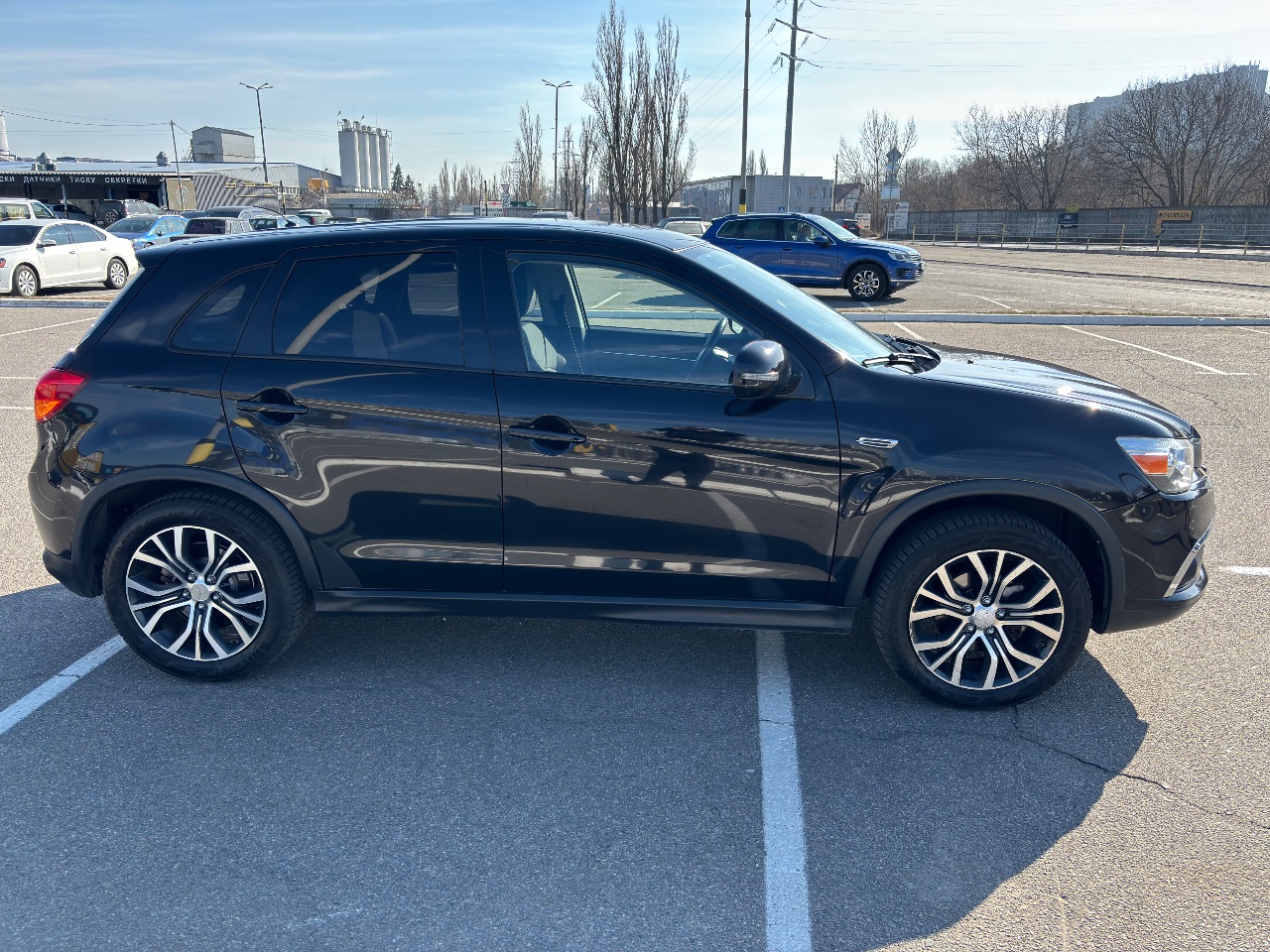 Mitsubishi Outlander Sport - фото 7