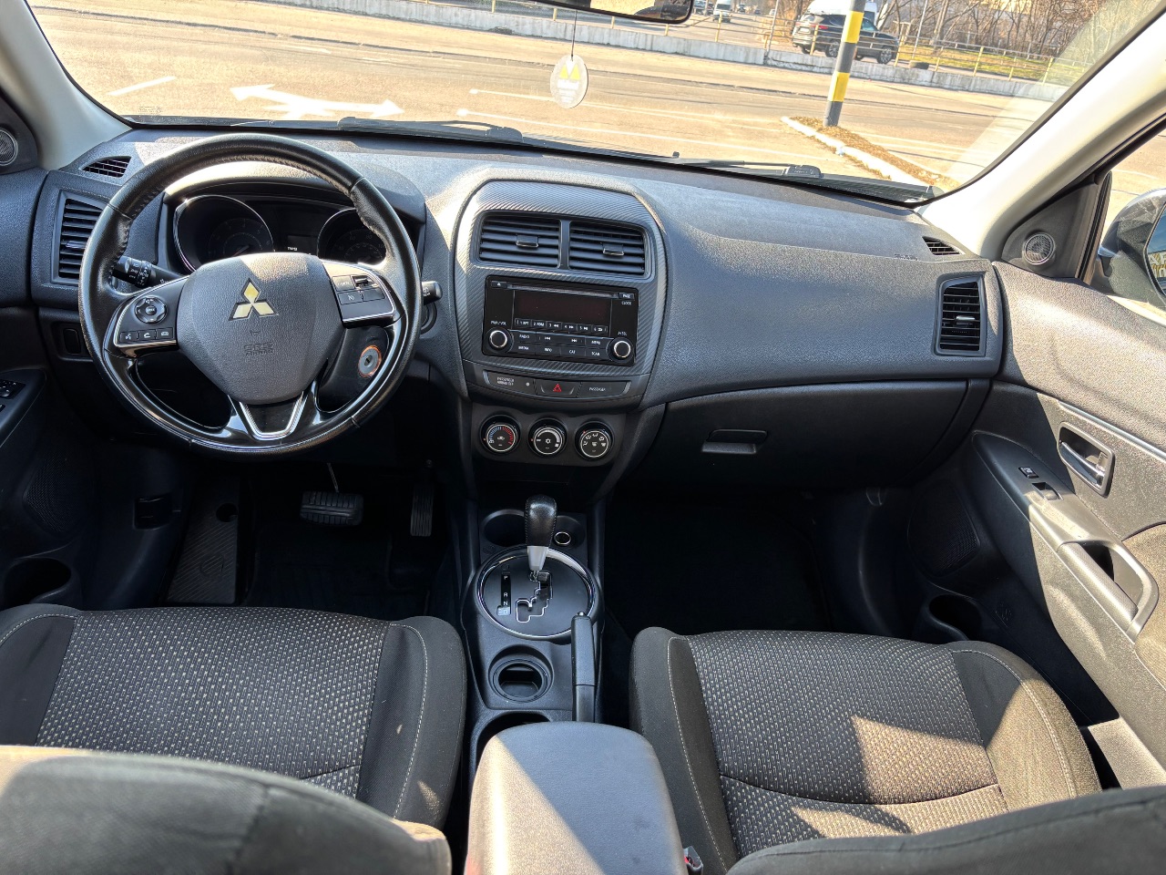 Mitsubishi Outlander Sport - фото 8