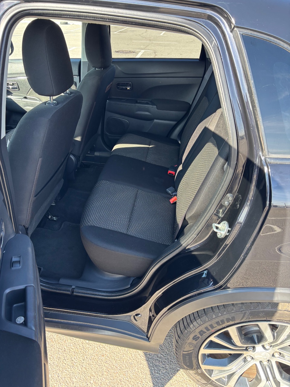 Mitsubishi Outlander Sport - фото 9