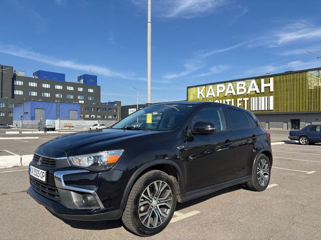 Mitsubishi Outlander Sport - зображення 1
