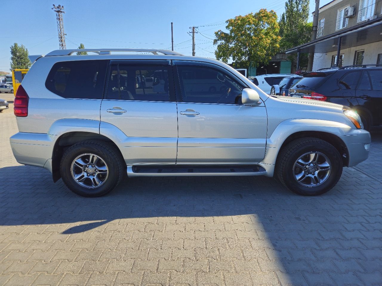 Lexus GX - фото 25