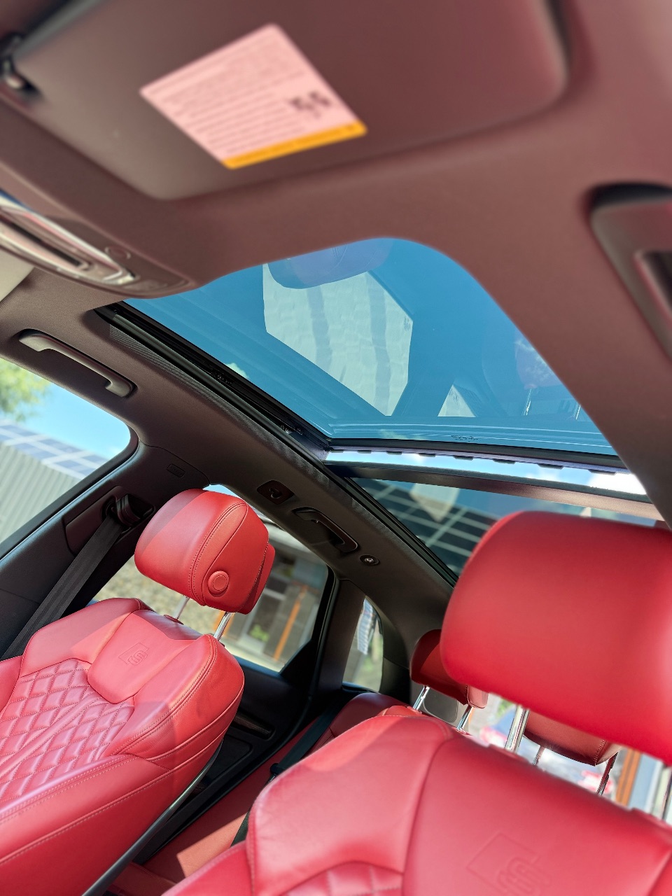 Audi SQ5 - фото 13