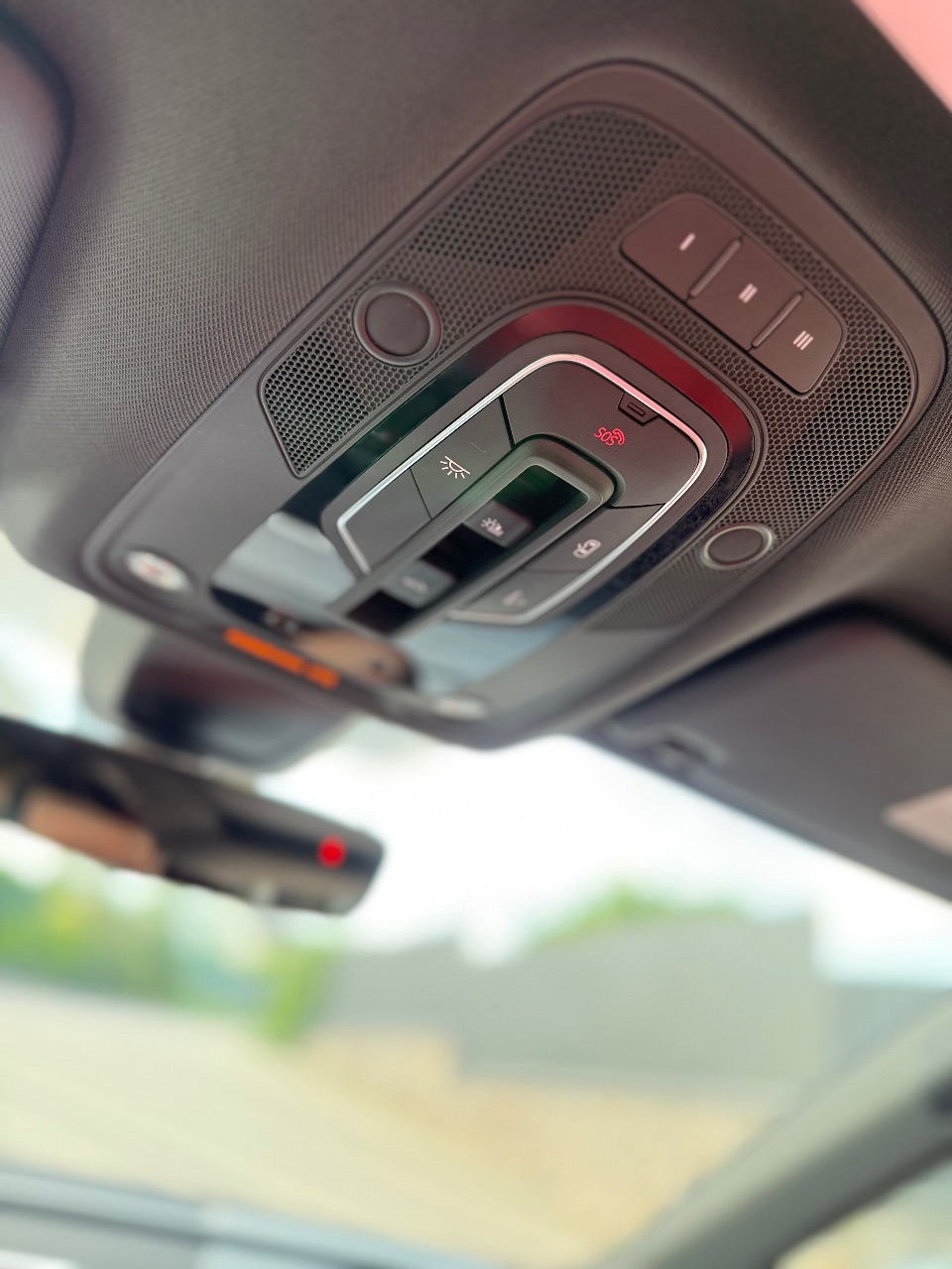 Audi SQ5 - фото 14