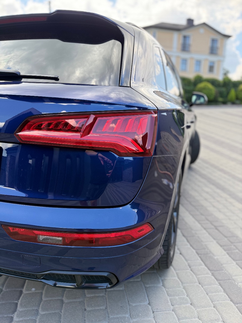 Audi SQ5 - фото 5