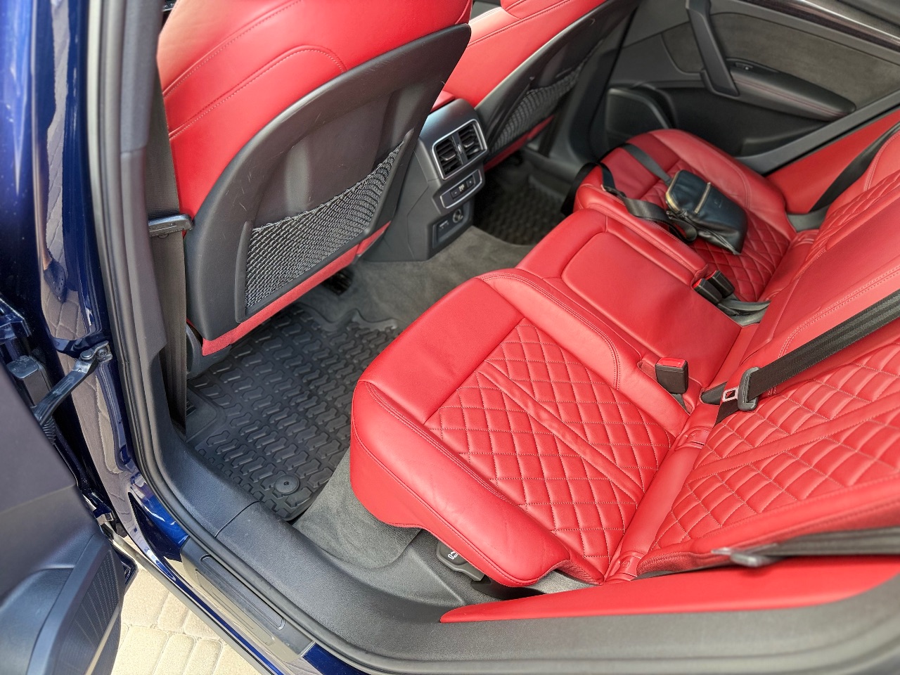 Audi SQ5 - фото 20