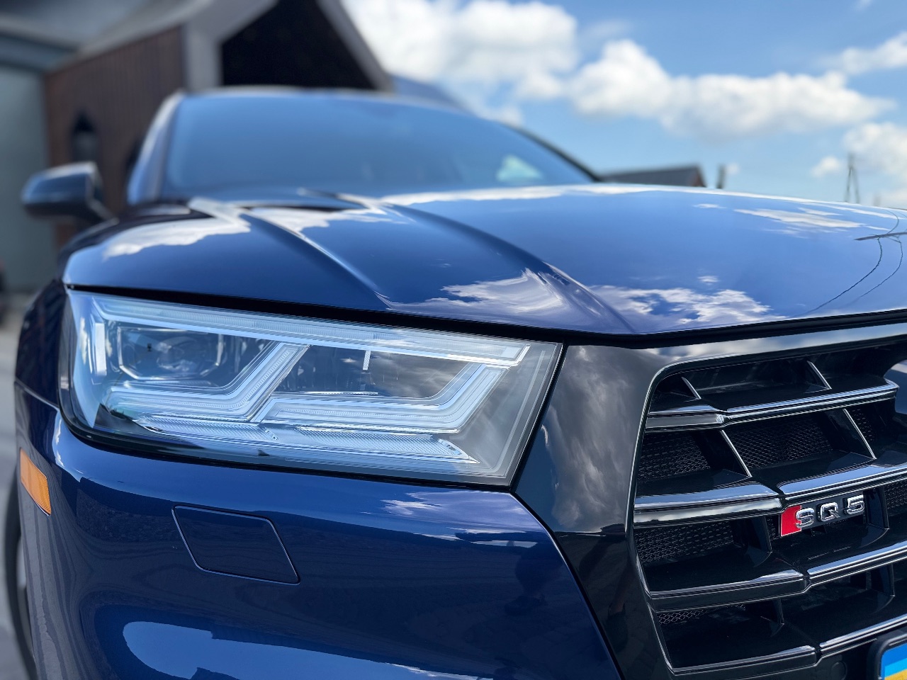 Audi SQ5 - фото 7