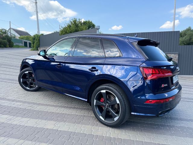 Audi SQ5 - фото 3