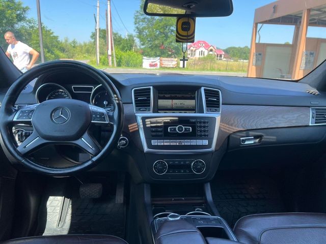 Mercedes-Benz GL-Класс - зображення 2