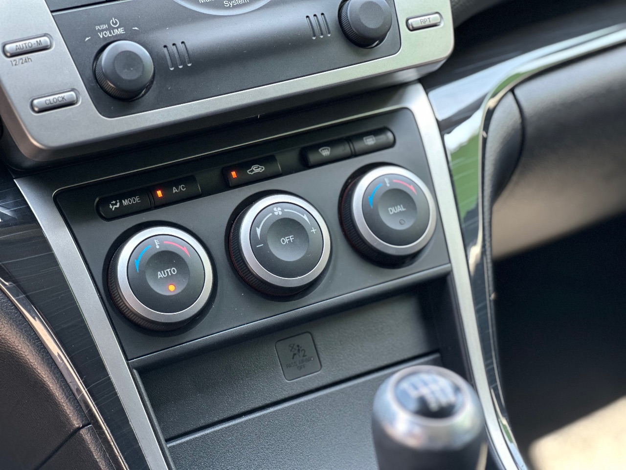 Mazda 6 - фото 17