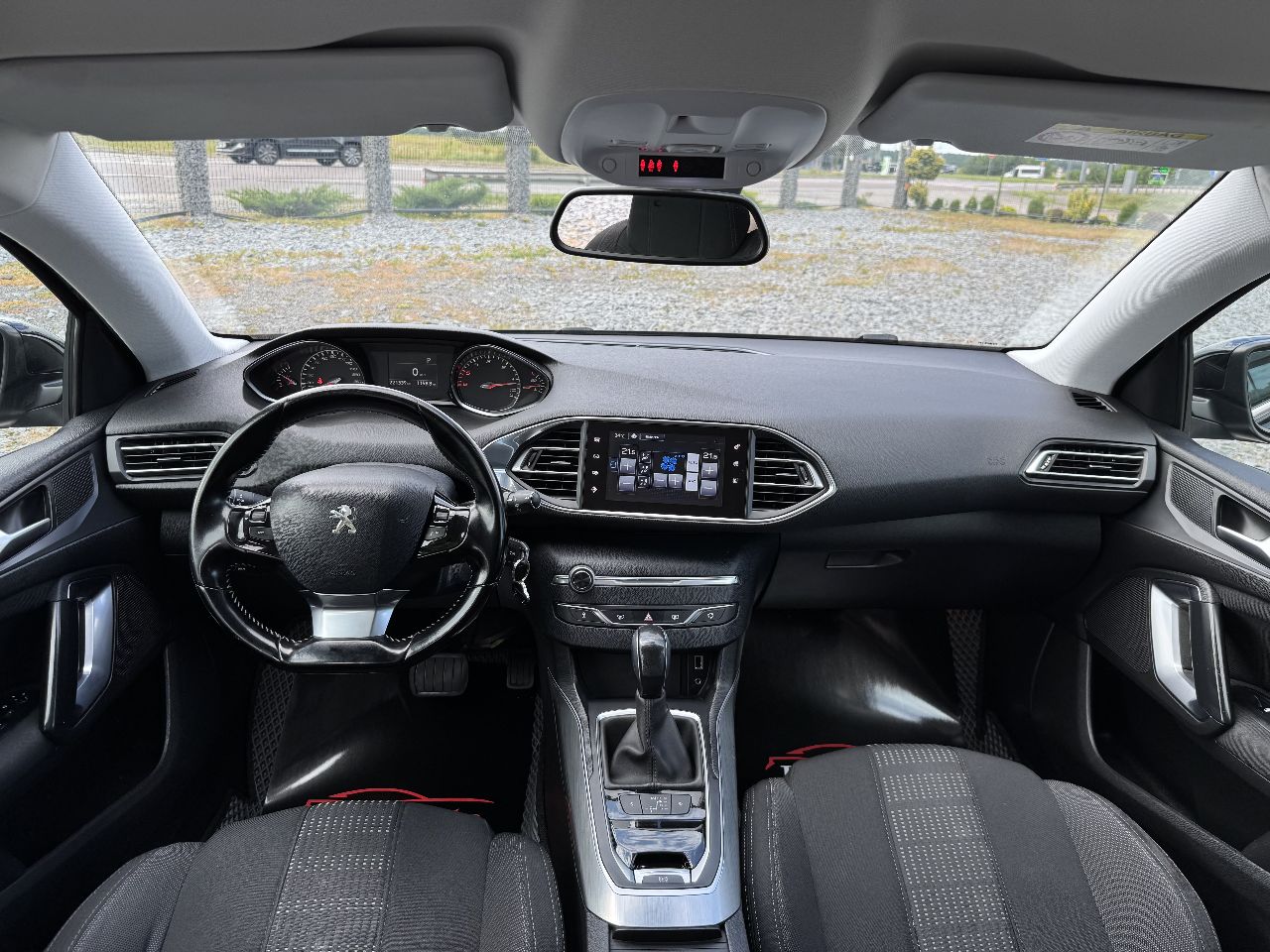 Peugeot 308 - фото 16