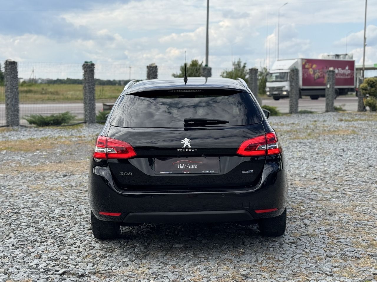 Peugeot 308 - фото 8