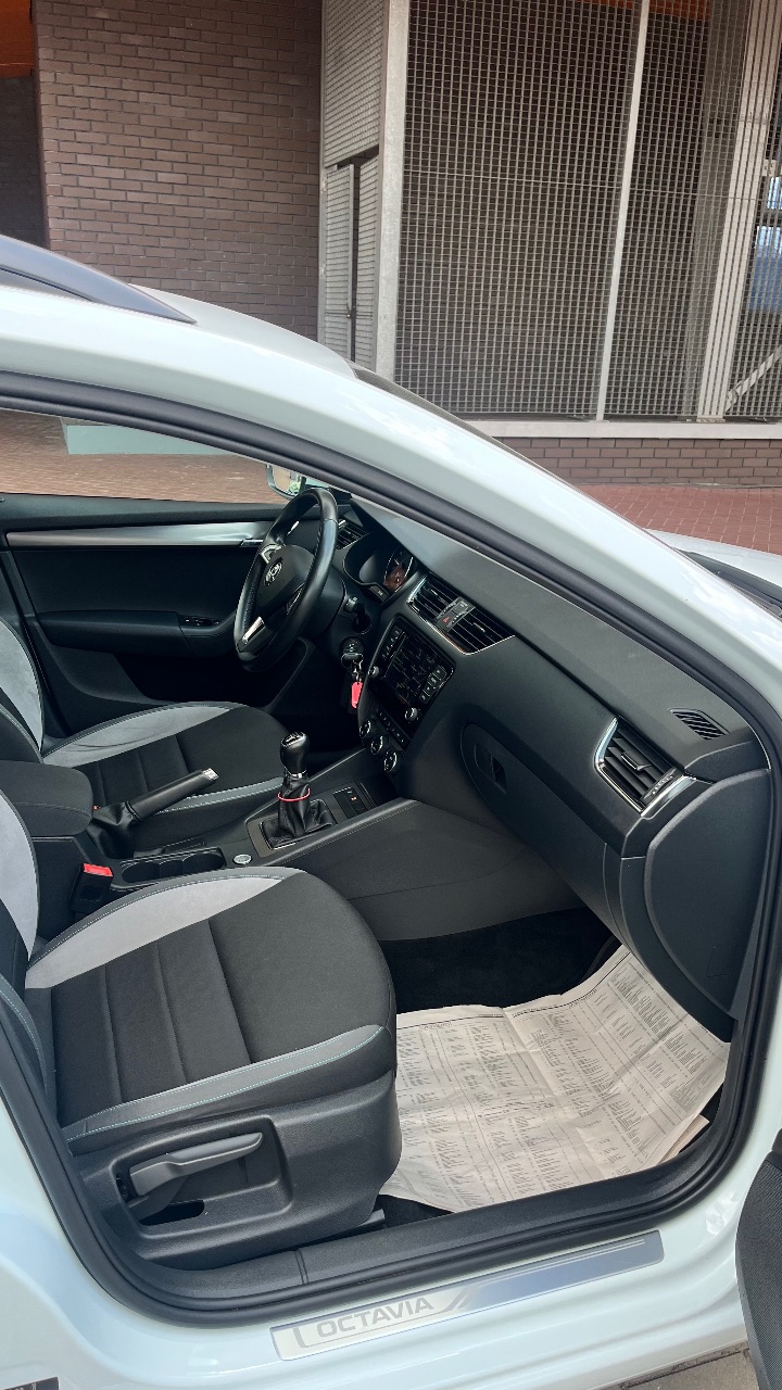 Skoda Octavia - фото 21