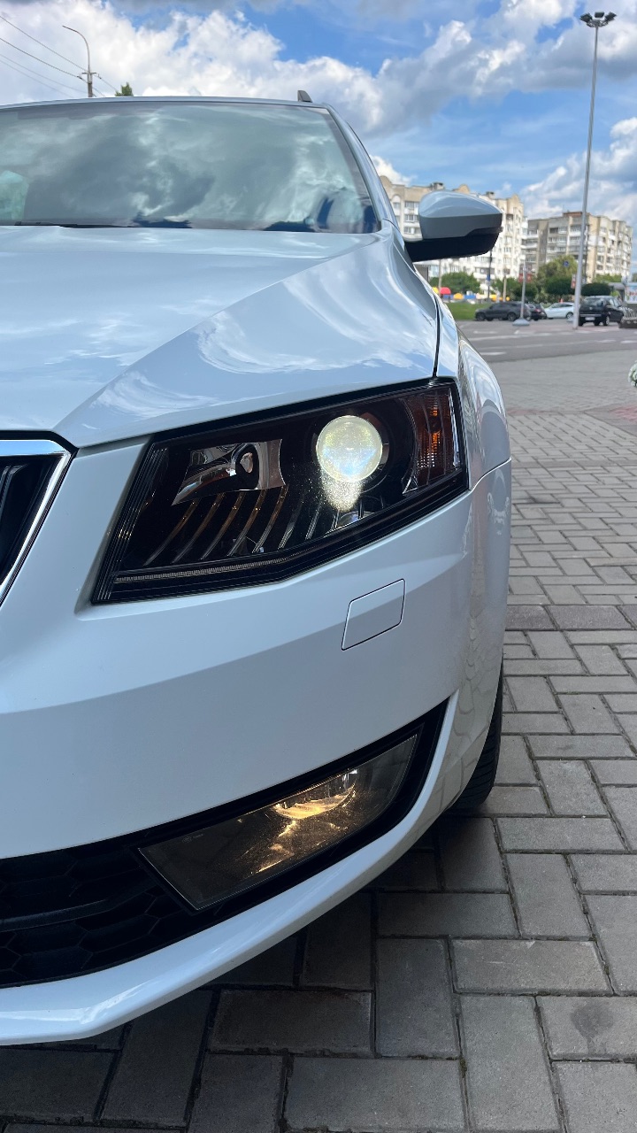 Skoda Octavia - фото 5