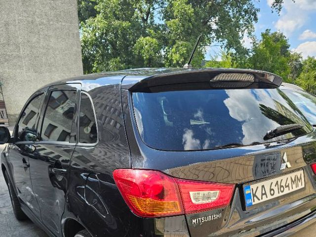Mitsubishi Outlander Sport - зображення 4