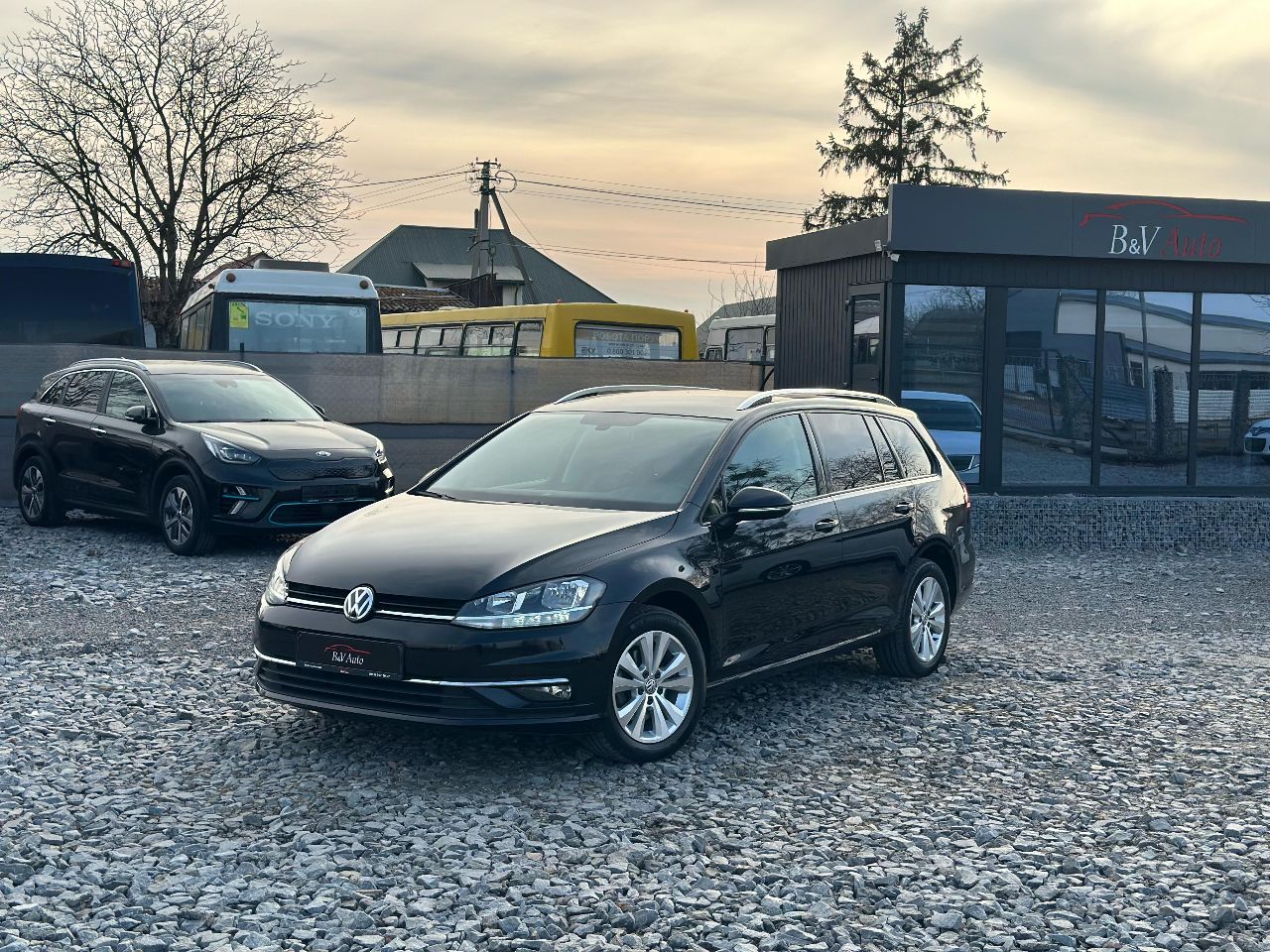 Volkswagen Golf - фото 2