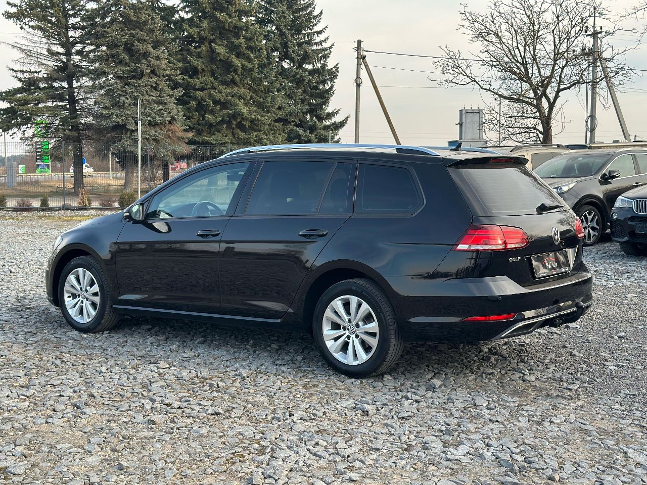 Volkswagen Golf - фото 3