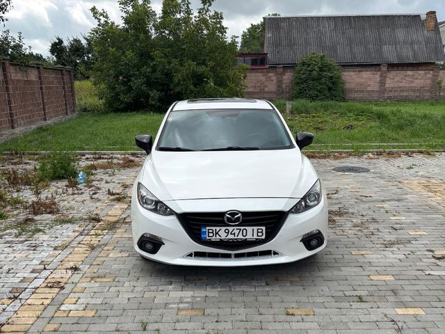 Mazda 3 - фото 3