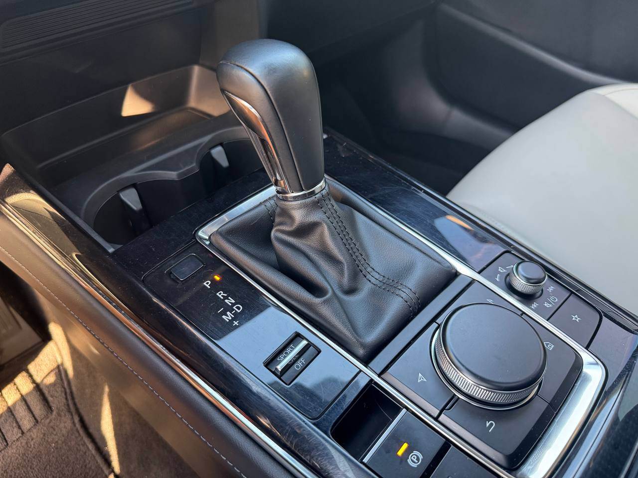 Mazda CX-30 - фото 17