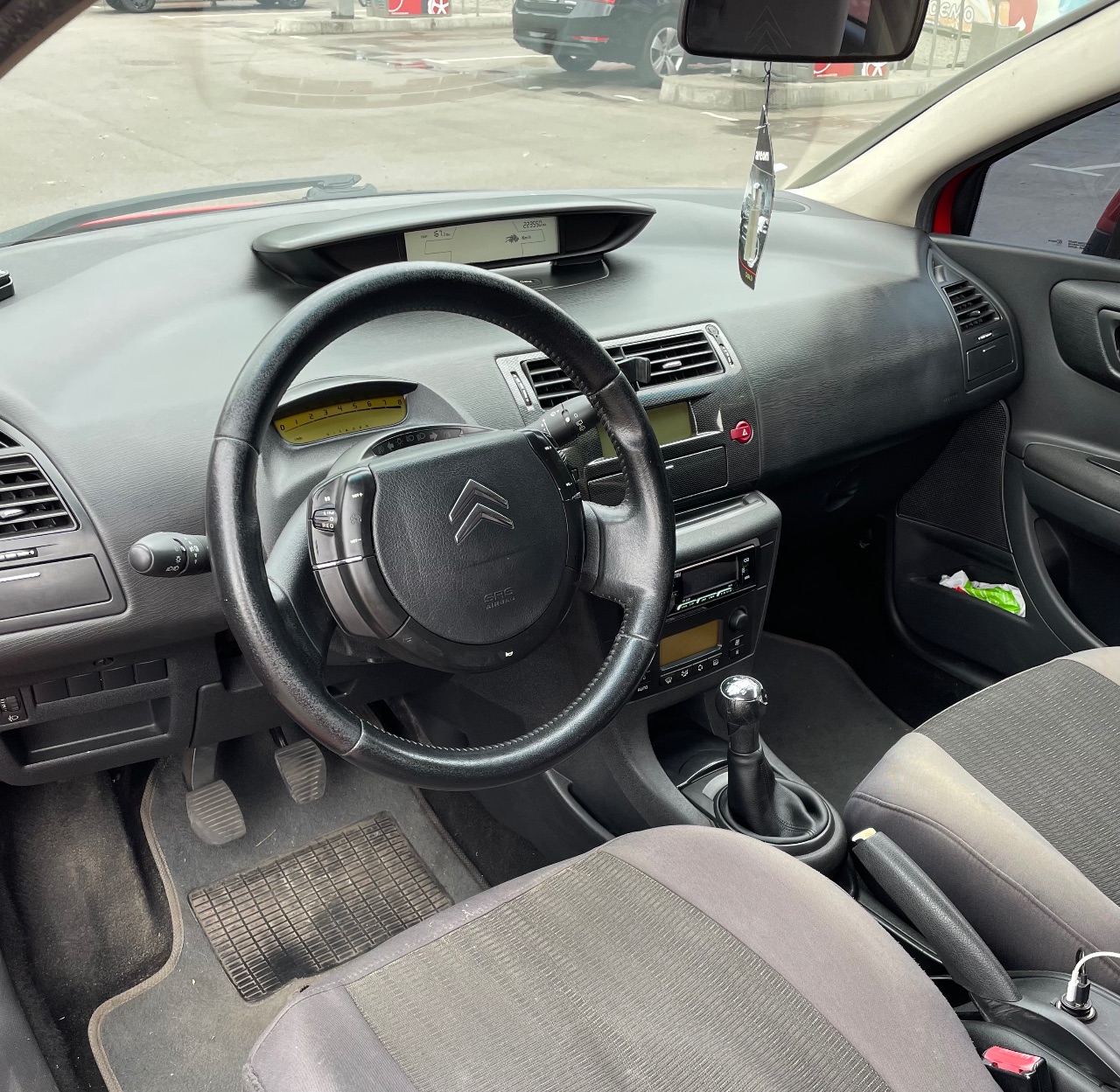 Citroen C4 - фото 10