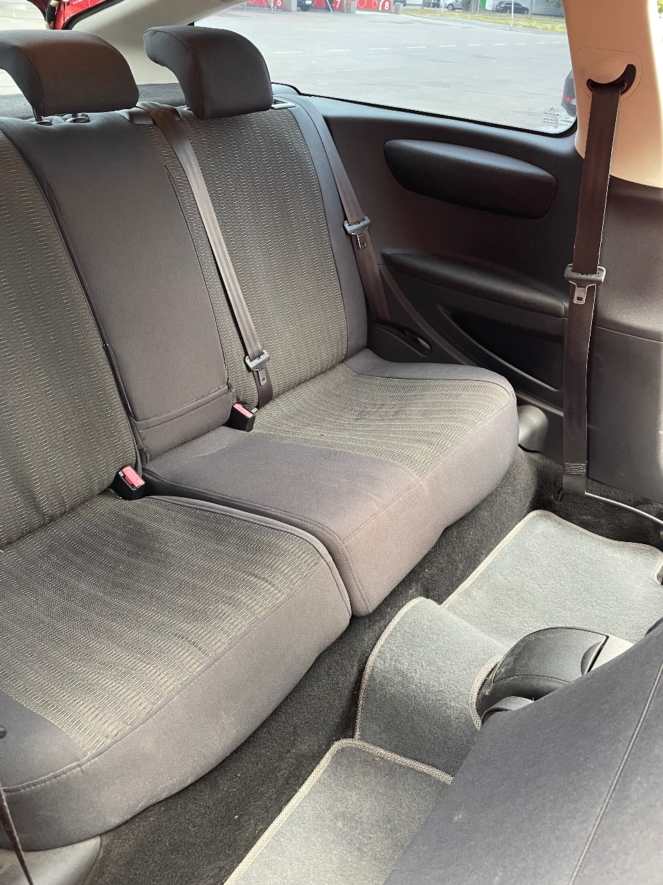 Citroen C4 - фото 12