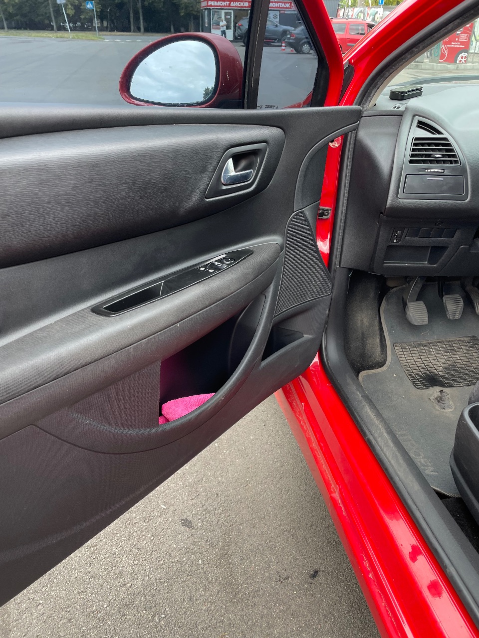 Citroen C4 - фото 11