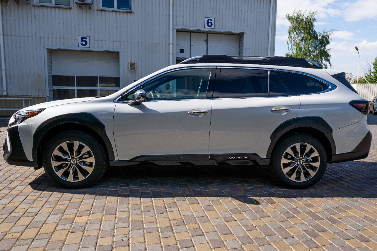 Subaru Outback - фото 8