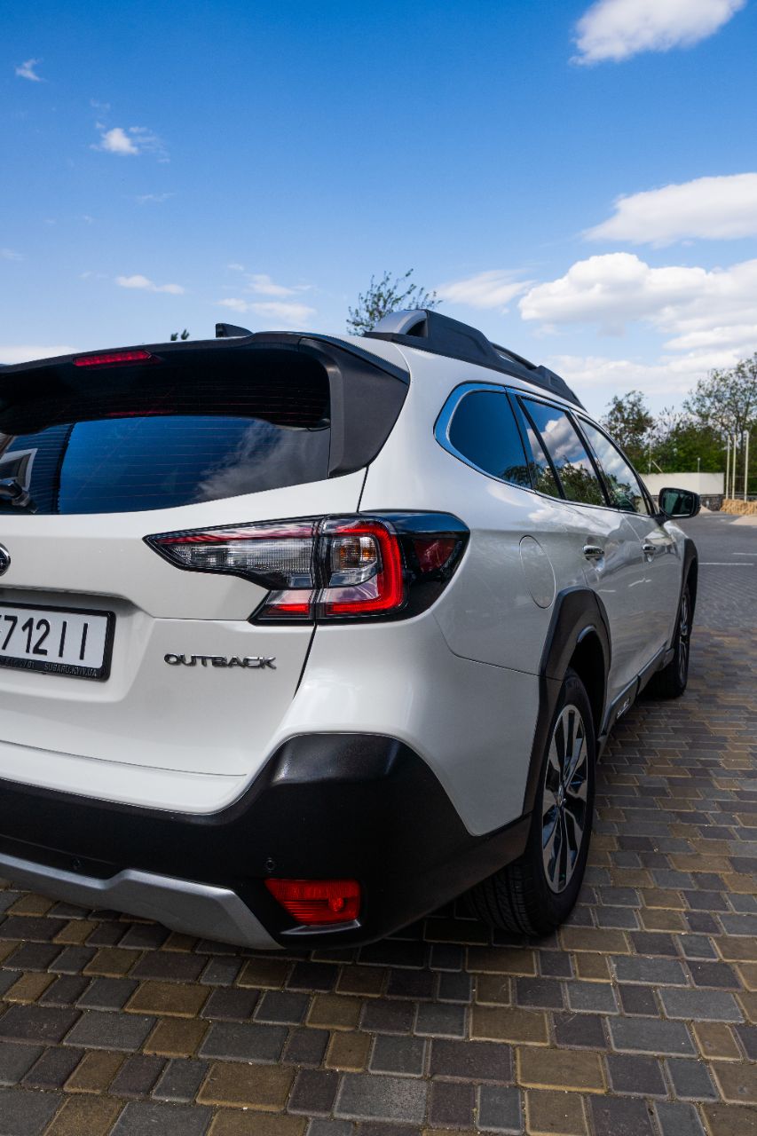 Subaru Outback - фото 4