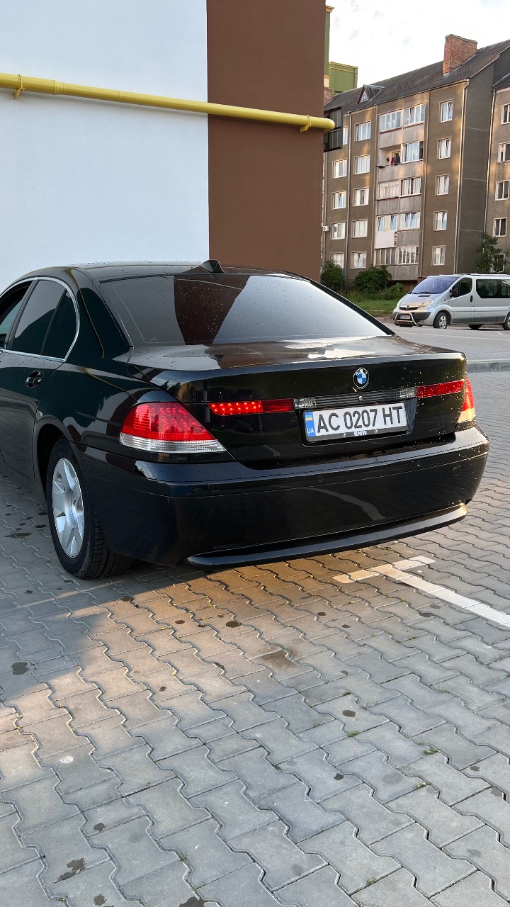 BMW 7 серії - фото 6