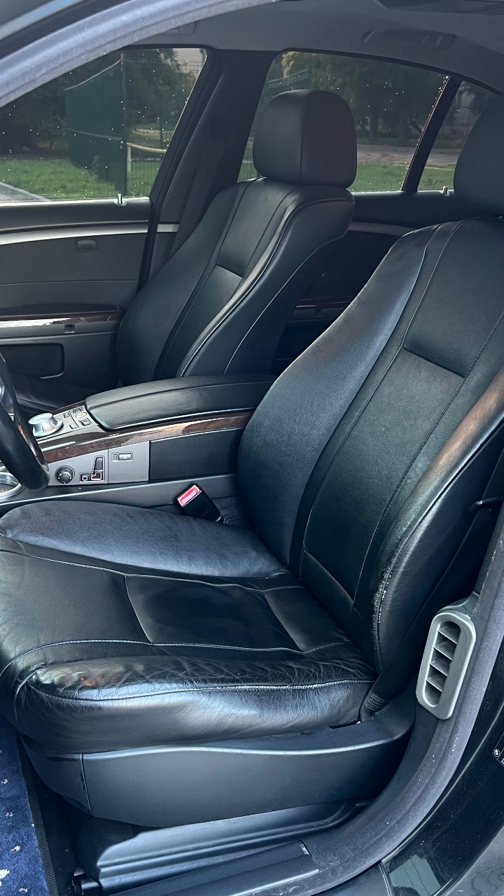 BMW 7 серії - фото 9