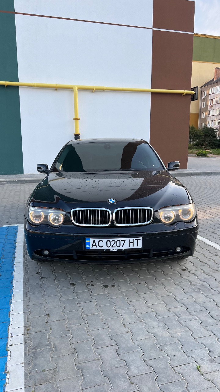 BMW 7 серії - фото 1
