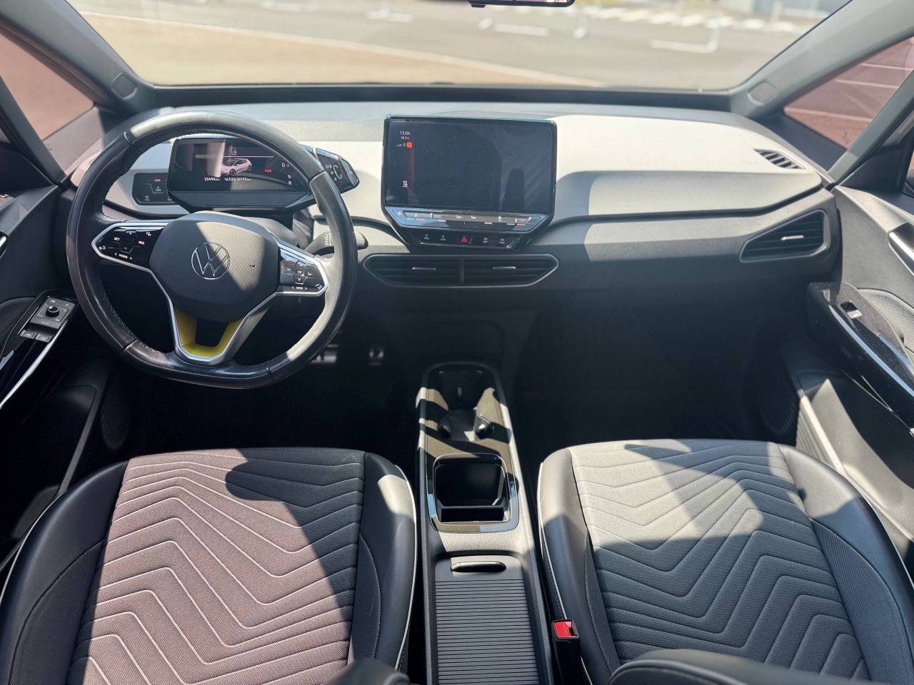 Volkswagen ID.3 - фото 2