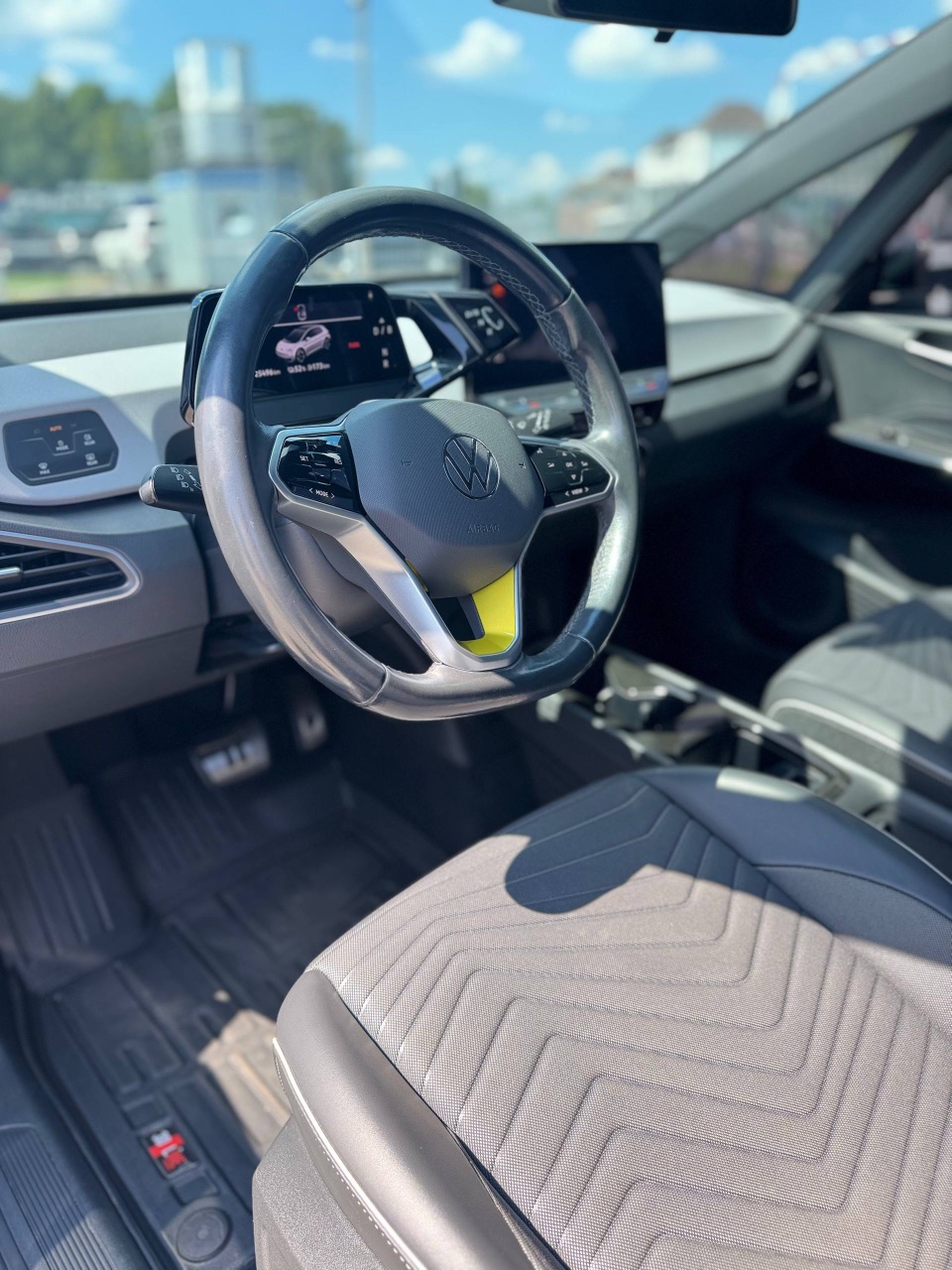 Volkswagen ID.3 - фото 9