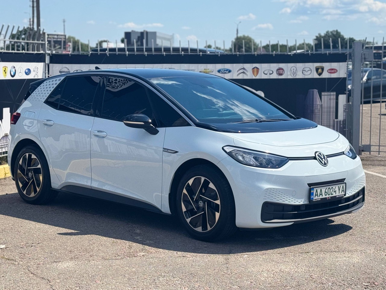 Volkswagen ID.3 - фото 4