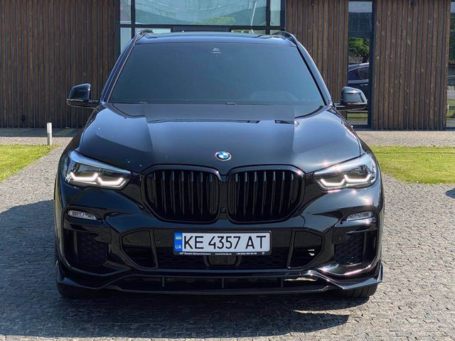 BMW X5 - фото 3