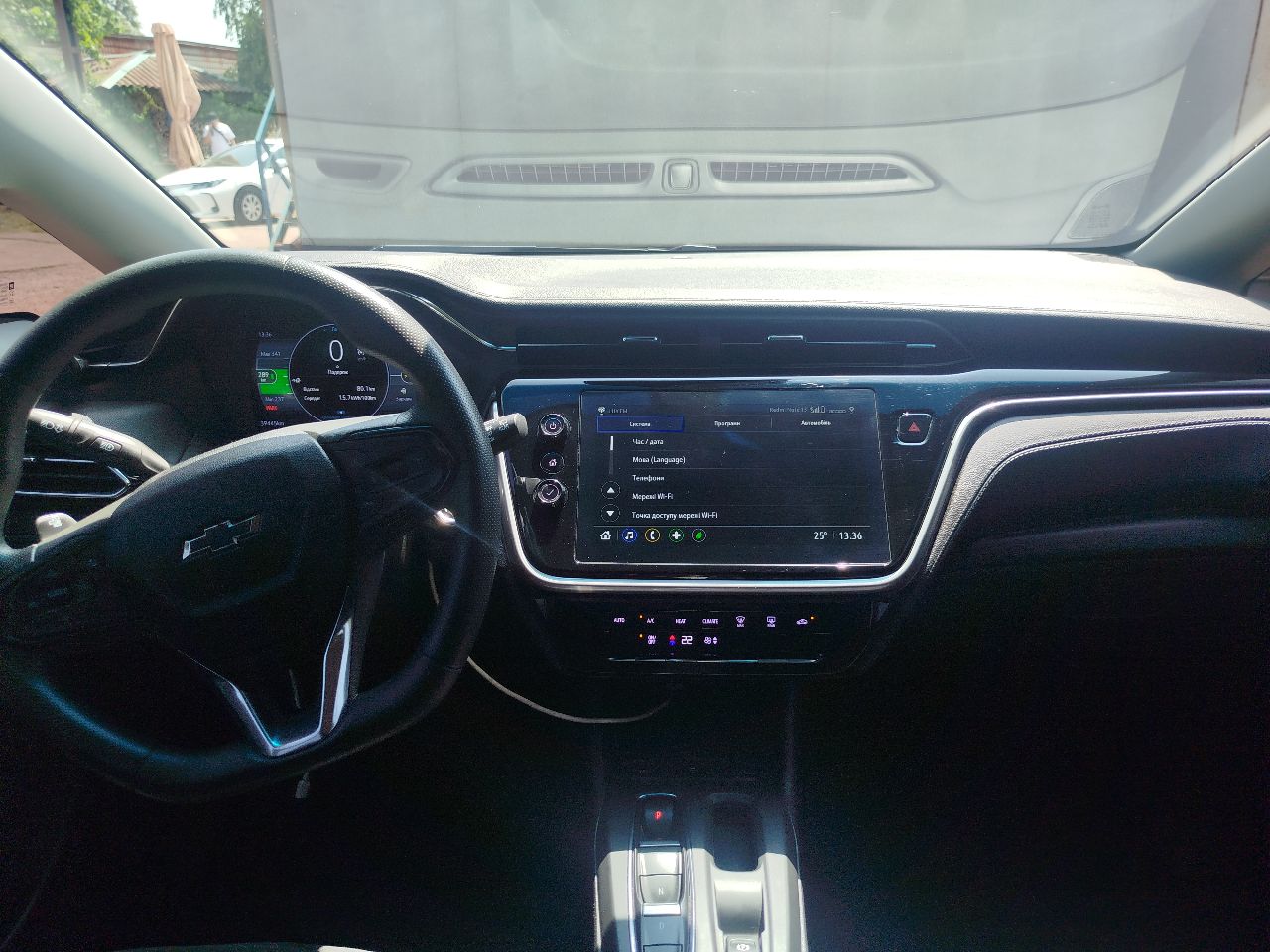 Chevrolet Bolt - фото 7