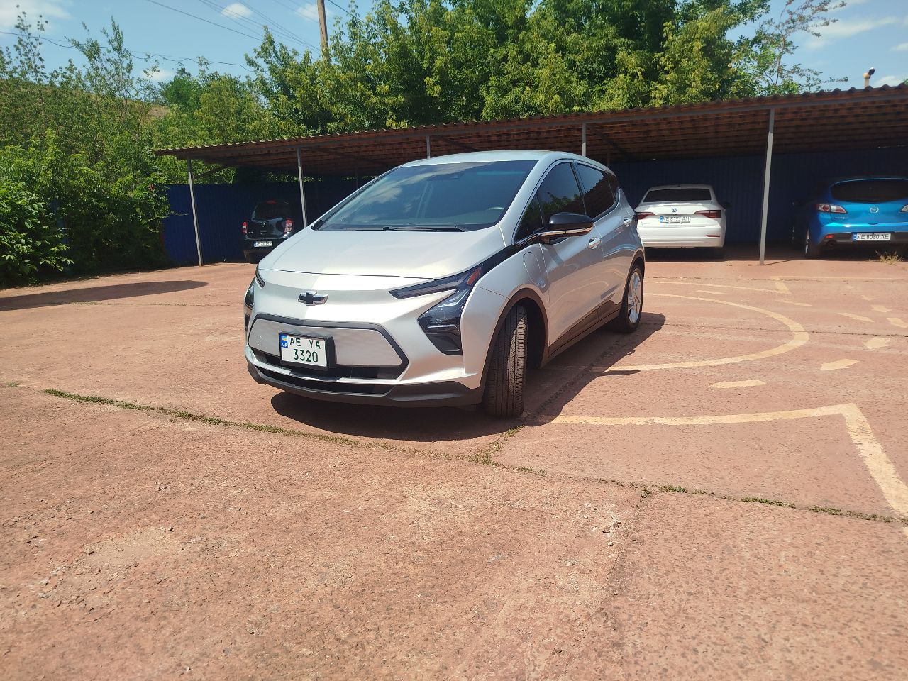 Chevrolet Bolt - фото 20