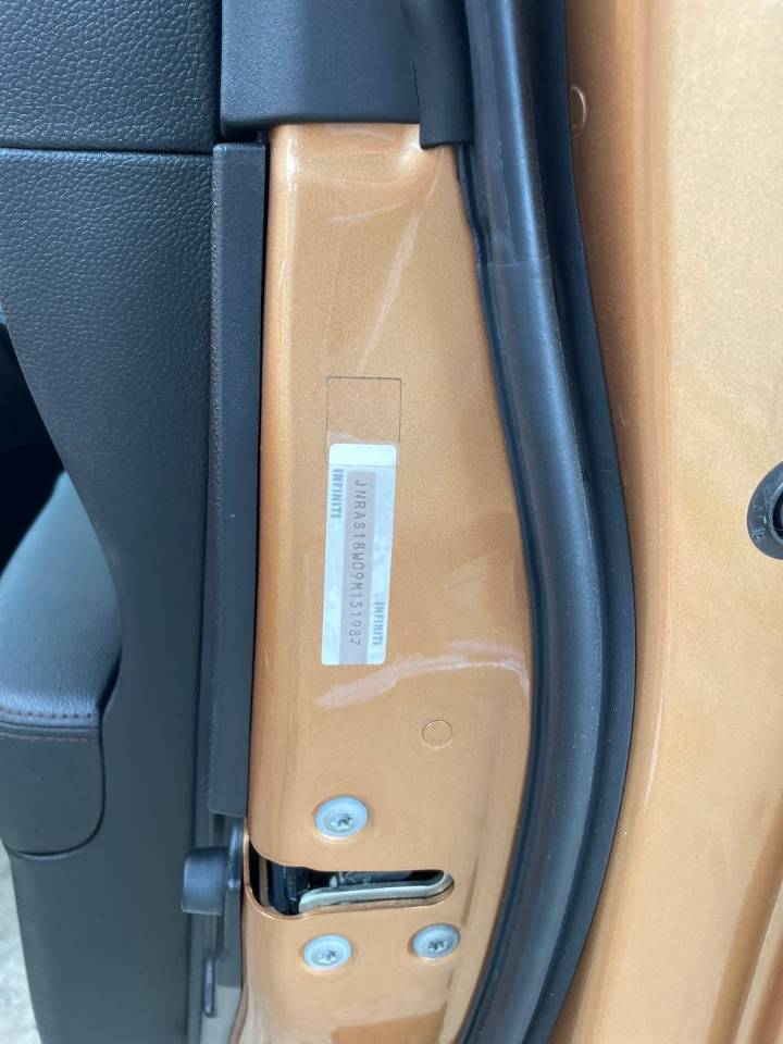 Infiniti FX - фото 12