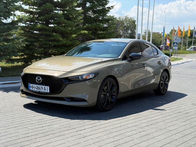 Mazda 3 - фото 4