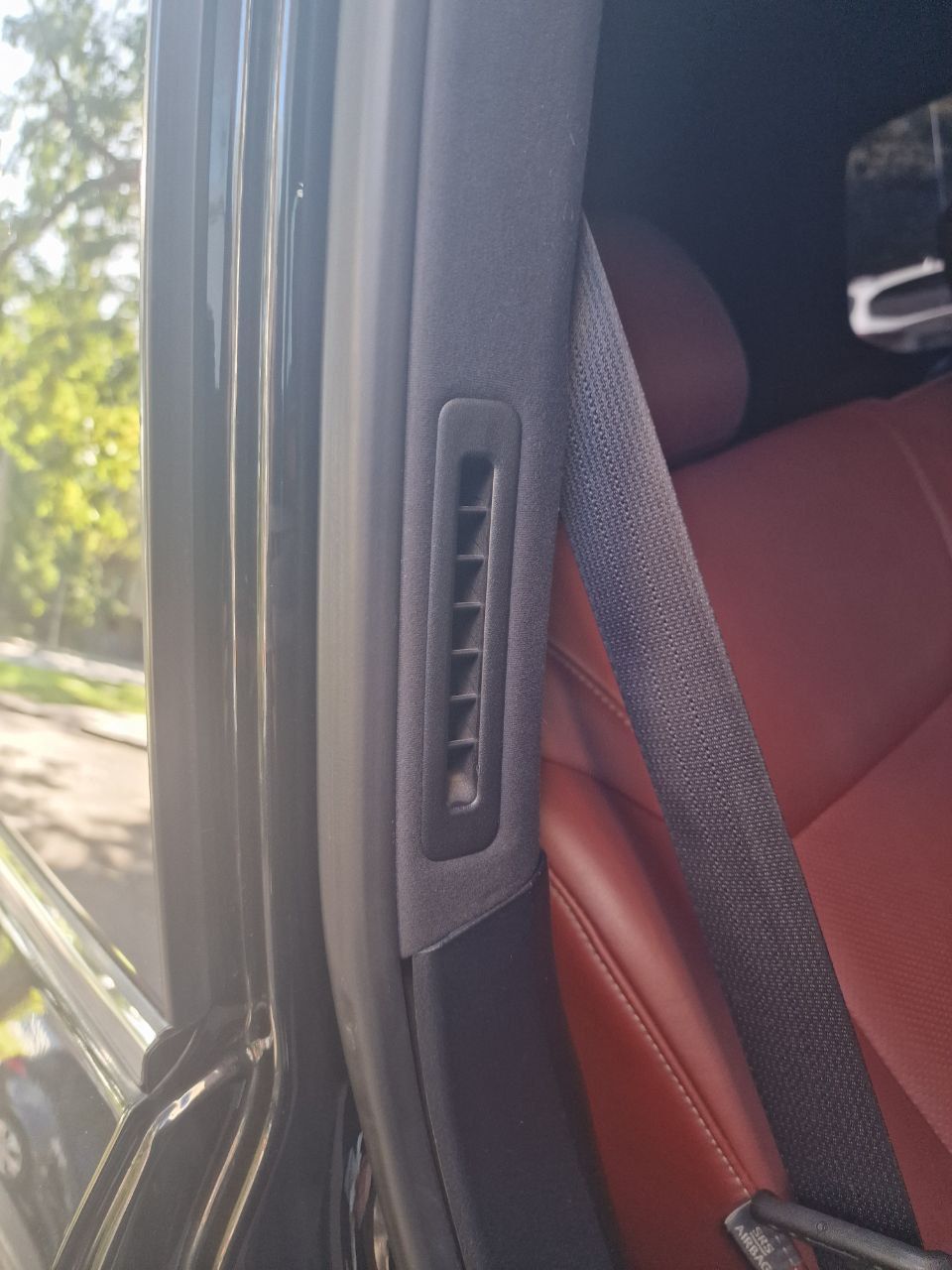 Lexus LX - фото 13