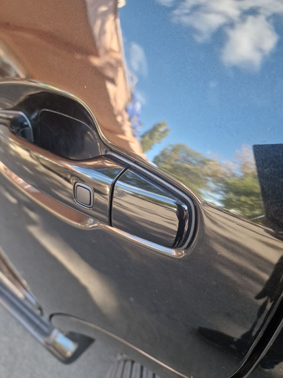 Lexus LX - фото 9