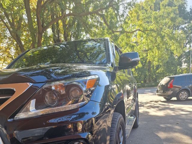 Lexus LX - фото 2