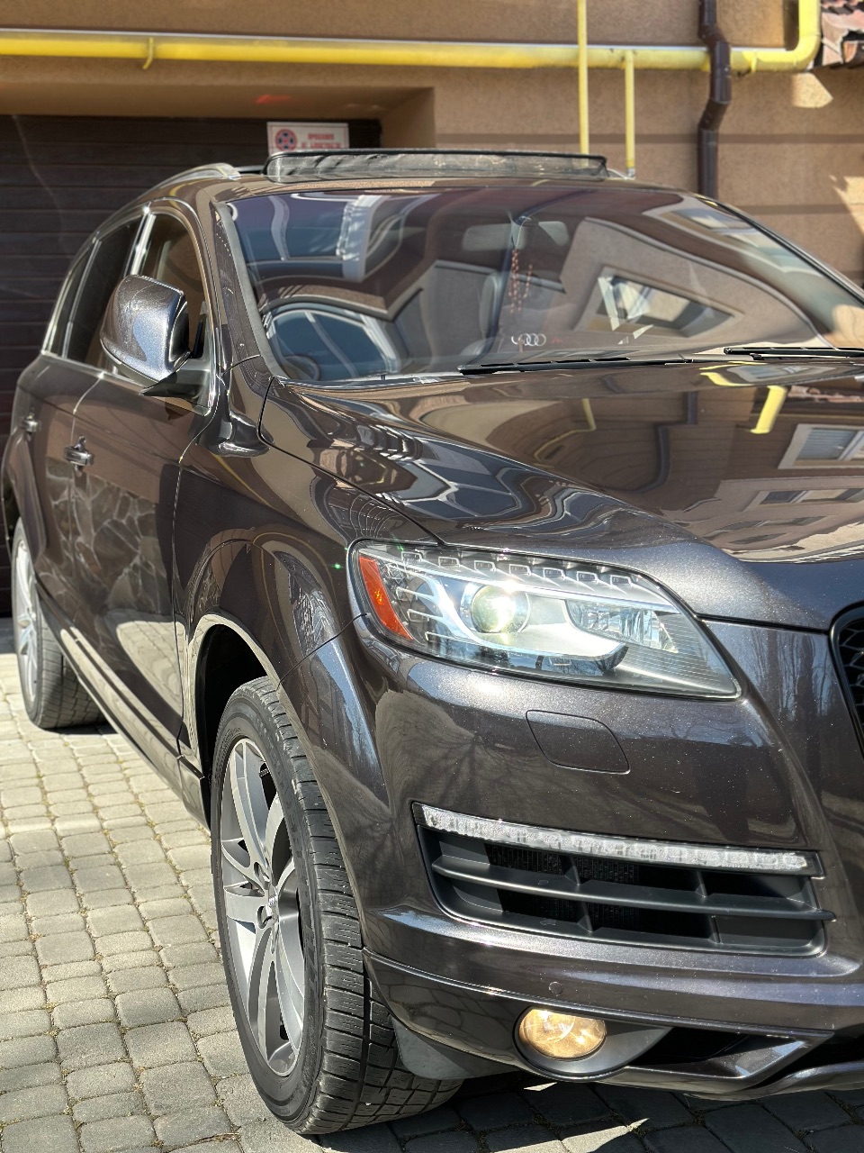 Audi Q7 - фото 11