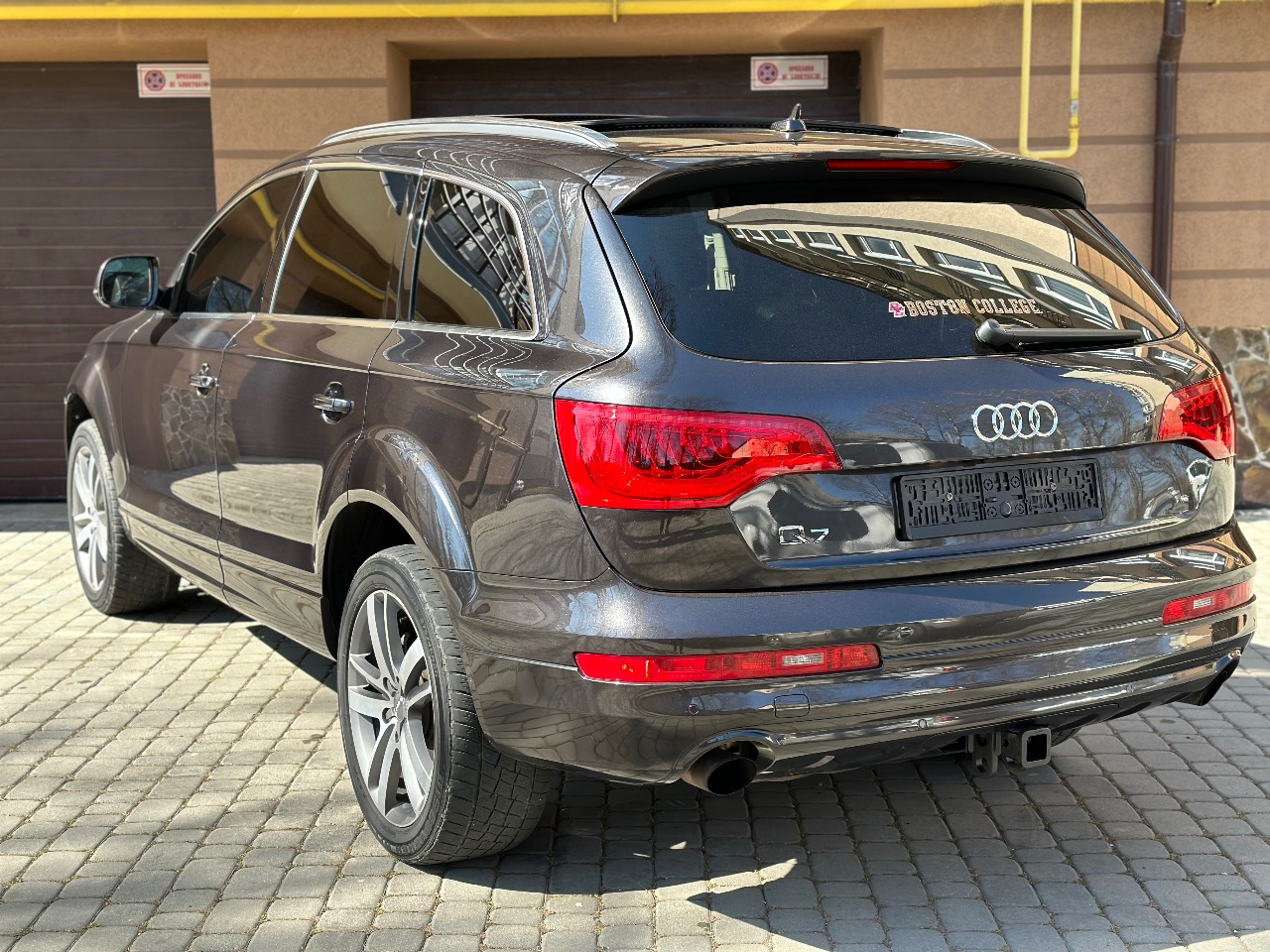Audi Q7 - фото 5