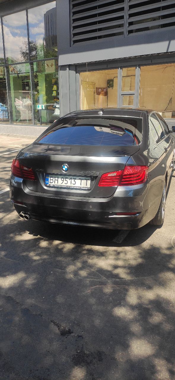 BMW 5 серії - фото 3