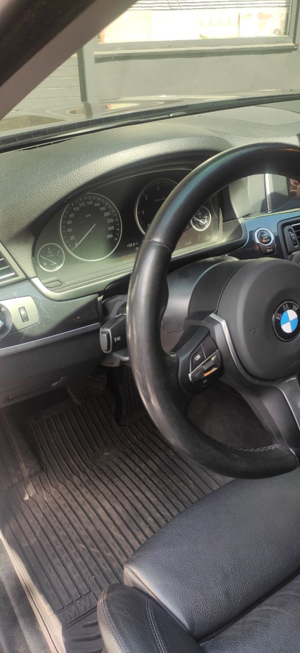 BMW 5 серії - фото 2