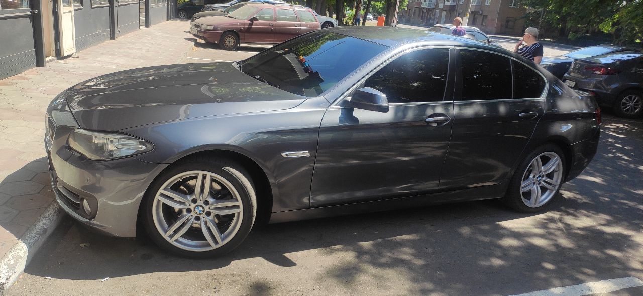 BMW 5 серії - фото 5