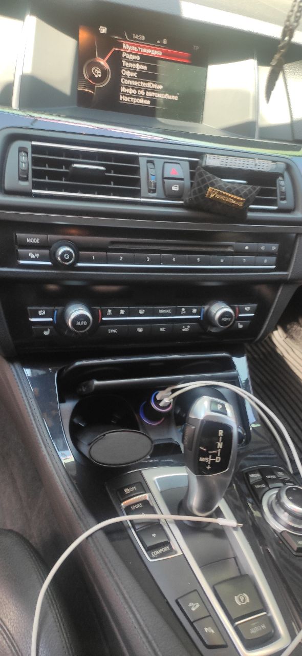 BMW 5 серії - фото 11