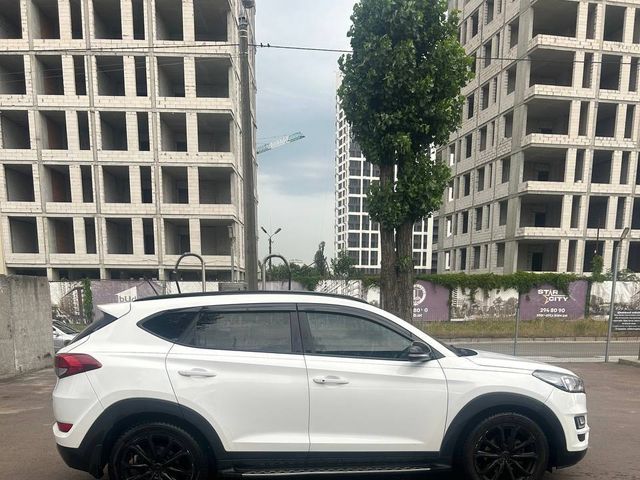 Hyundai Tucson - фото 2