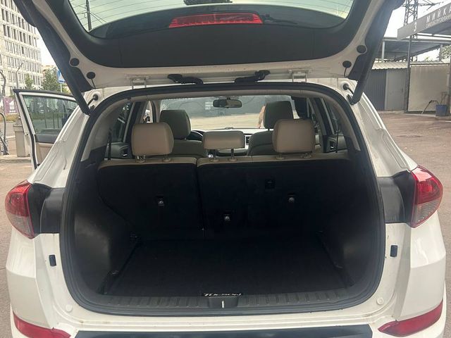 Hyundai Tucson - фото 5